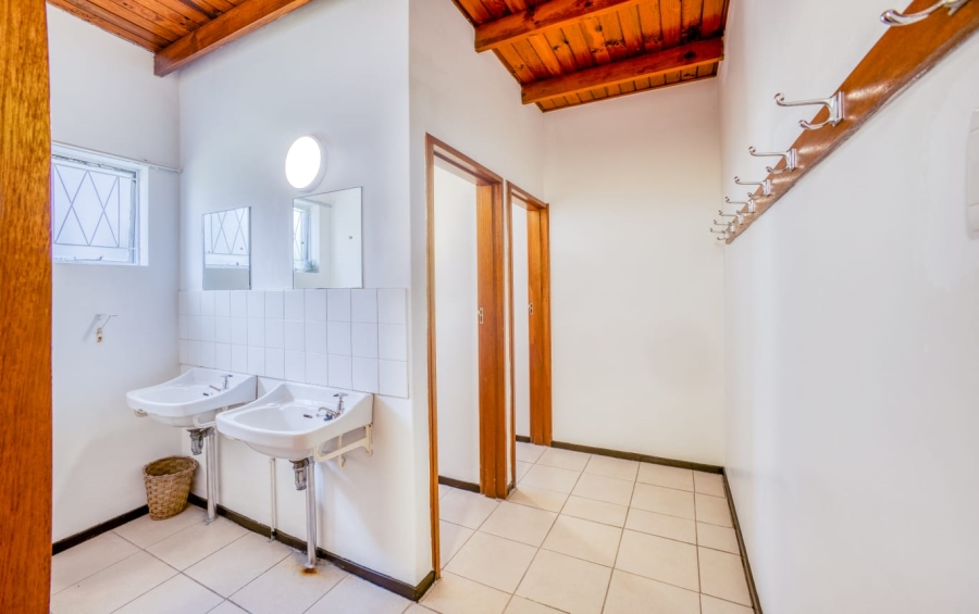Commercial Property for Sale in Summerpride Eastern Cape